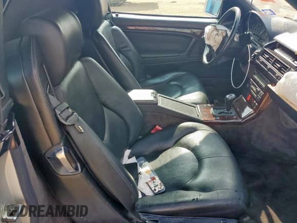 1997 Mercedes-Benz SL 500 с VIN WDBFA63F2VF144081, выставлен на аукционе Copart как лот 59100225 с пробегом 109 238 миль миль и Списание • Salvage title. История ставок и продаж доступна на DreamBid. Изображение 10.