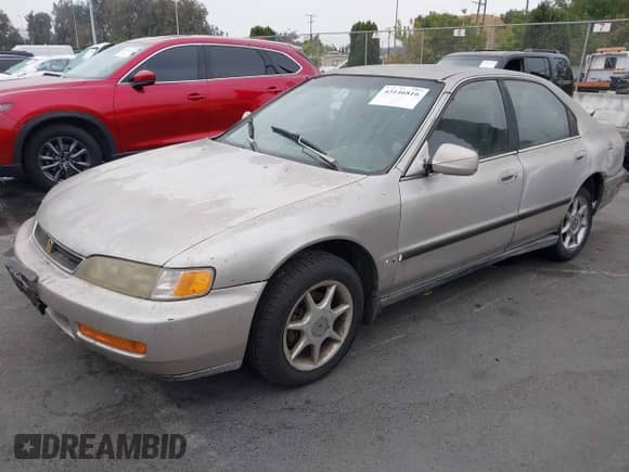 1997 Honda Accord LX with VIN 1HGCD5639VA235757, listed as a IAAI auction lot 43146816 with 254,329 mi miles and . Bid and sale history available at DreamBid. Image 18.