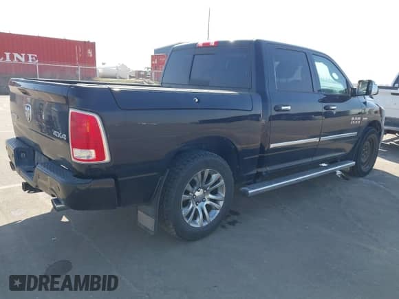 2014 Ram 1500 Longhorn z VIN 1C6RR7PT7ES268181, wystawiony jako IAAI lot #41887749 z przebiegiem 136 081 mil mil oraz . Historia ofert i sprzedaży dostępna na DreamBid. Obrazek 4.