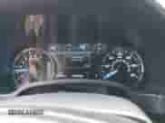 2018 Ford F-150 XL z VIN 1FTEW1EP0JFA87509, wystawiony jako IAAI lot #42992361 z przebiegiem 142 397 mil mil oraz . Historia ofert i sprzedaży dostępna na DreamBid. Obrazek 7.