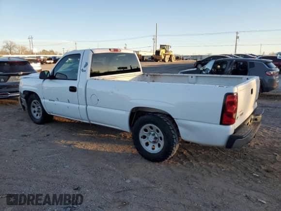 2006 Chevrolet Silverado 1500 Work Truck с VIN 3GCEC14V96G209413, выставлен на аукционе Copart как лот 43834805 с пробегом 268 185 миль миль и Списание • Salvage title. История ставок и продаж доступна на DreamBid. Изображение 2.