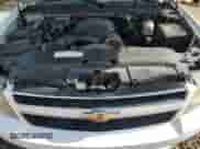 2009 Chevrolet Suburban z VIN 1GNGC46K69R247948, wystawiony jako Copart lot #65386025 z przebiegiem 165 610 mil mil oraz Szkoda całkowita • Salvage title. Historia ofert i sprzedaży dostępna na DreamBid. Obrazek 12.