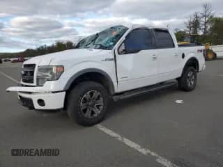 2013 Ford F-150 XLT с VIN 1FTFW1ET4DKG37601, выставлен на аукционе Copart как лот 86186285 с пробегом 104 574 миль миль и Списание • Salvage title. История ставок и продаж доступна на DreamBid. Изображение 1.
