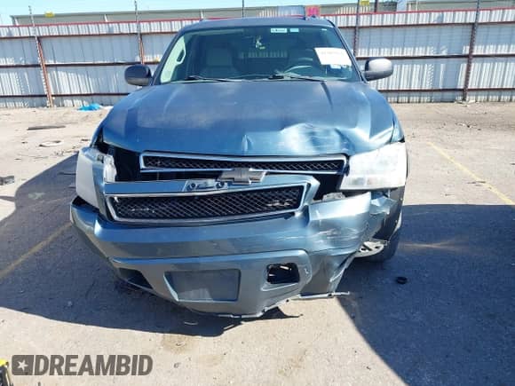 2009 Chevrolet Tahoe LS с VIN 1GNFC13CX9R157516, выставлен на аукционе IAAI как лот 41207676 с пробегом 250 538 миль миль и . История ставок и продаж доступна на DreamBid. Изображение 6.