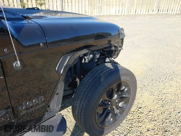 2022 Jeep Wrangler Unlimited Sahara Altitude with VIN 1C4HJXEG6NW238843, listed as a IAAI auction lot 43108547 with 15,051 mi miles and . Bid and sale history available at DreamBid. Image 20.