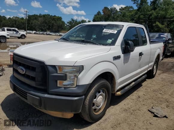 2016 Ford F-150 XL z VIN 1FTEX1C86GFB29568, wystawiony jako Copart lot #65912145 z przebiegiem 98 367 mil mil oraz Czysty tytuł • Clean title. Historia ofert i sprzedaży dostępna na DreamBid. Obrazek 1.