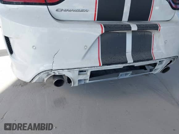 2021 Dodge Charger GT z VIN 2C3CDXHGXMH632781, wystawiony jako IAAI lot #43568284 z przebiegiem Nie podano mil oraz . Historia ofert i sprzedaży dostępna na DreamBid. Obrazek 11.