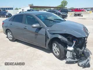 2023 Hyundai Elantra SE с VIN KMHLL4AG9PU634736, выставлен на аукционе IAAI как лот 42831196 с пробегом 22 405 миль миль и . История ставок и продаж доступна на DreamBid. Изображение 1.