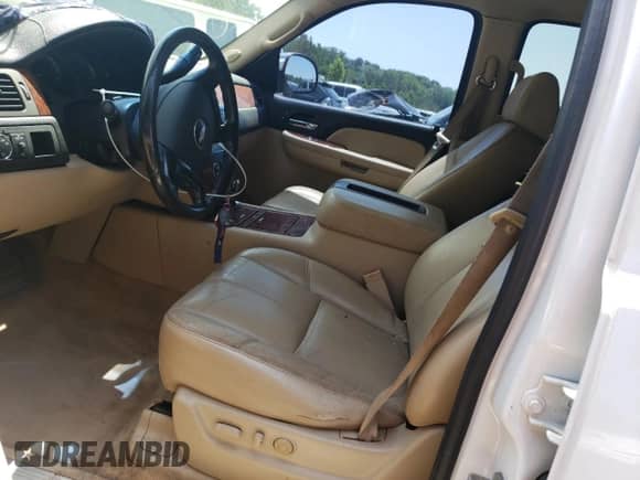 2008 Chevrolet Tahoe 1LT with VIN 1GNFC13018R191168, listed as a Copart auction lot 56855825 with 203,059 mi miles and Salvage title. Bid and sale history available at DreamBid. Image 7.