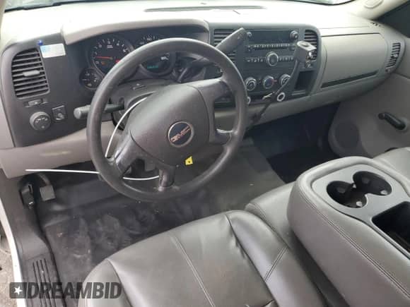 2007 GMC Sierra 1500 SLE1 with VIN 1GTEC19C27Z508489, listed as a Copart auction lot 56066675 with 158,143 mi miles and Salvage title. Bid and sale history available at DreamBid. Image 8.