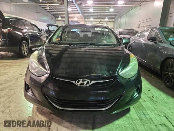 2011 Hyundai Elantra GLS z VIN KMHDH4AE3BU125772, wystawiony jako Copart lot #86212995 z przebiegiem 241 362 mil mil oraz Szkoda całkowita • Salvage title. Historia ofert i sprzedaży dostępna na DreamBid. Obrazek 5.