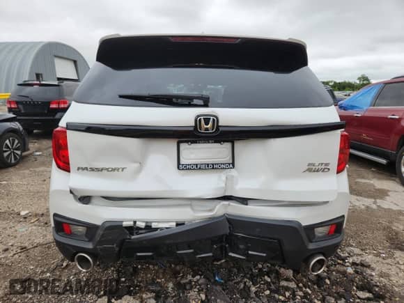 2022 Honda Passport Elite с VIN 5FNYF8H06NB006902, выставлен на аукционе Copart как лот 60640315 с пробегом 37 391 миль миль и Списание • Salvage title. История ставок и продаж доступна на DreamBid. Изображение 6.