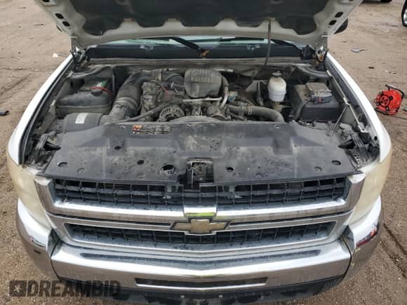 2008 Chevrolet Silverado 3500HD DRW 1LT с VIN 1GCJK39648E172067, выставлен на аукционе Copart как лот 81307235 с пробегом 165 891 миль миль и Списание • Salvage title. История ставок и продаж доступна на DreamBid. Изображение 11.