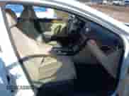 2015 Hyundai Sonata Sport z VIN 5NPE34AF4FH153984, wystawiony jako IAAI lot #43444521 z przebiegiem 124 295 mil mil oraz . Historia ofert i sprzedaży dostępna na DreamBid. Obrazek 5.