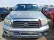 2007 Toyota Tundra SR5 z VIN 5TFRV54147X015126, wystawiony jako IAAI lot #43273941 z przebiegiem 129 813 mil mil oraz . Historia ofert i sprzedaży dostępna na DreamBid. Obrazek 12.