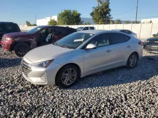2019 Hyundai Elantra SEL с VIN 5NPD84LFXKH485903, выставлен на аукционе Copart как лот 86191015 с пробегом 150 275 миль миль и Чистый • Clean title. История ставок и продаж доступна на DreamBid. Изображение 1.