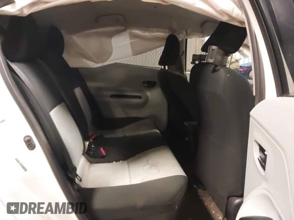 2014 Toyota Prius One с VIN JTDKDTB3XE1571289, выставлен на аукционе IAAI как лот 42310495 с пробегом 168 953 миль миль и . История ставок и продаж доступна на DreamBid. Изображение 8.