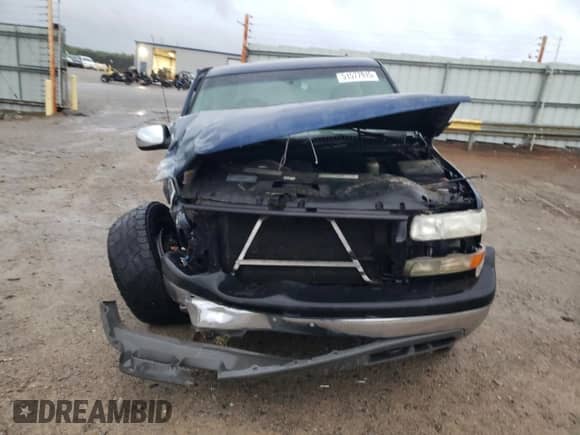 2000 Chevrolet Silverado 1500 LS with VIN 2GCEK19VXY1236322, listed as a Copart auction lot 51577915 with 243,287 mi miles and Salvage title. Bid and sale history available at DreamBid. Image 5.