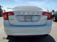 2015 Volvo S60 с VIN YV126MFD2F1309782, выставлен на аукционе Copart как лот 69631415 с пробегом 81 767 миль миль и Списание • Salvage title. История ставок и продаж доступна на DreamBid. Изображение 6.
