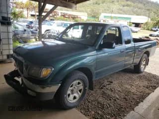 2003 Toyota Tacoma z VIN 5TEVL52N13Z294578, wystawiony jako Copart lot #63611995 z przebiegiem 233 917 mil mil oraz Szkoda całkowita • Salvage title. Historia ofert i sprzedaży dostępna na DreamBid. Obrazek 1.