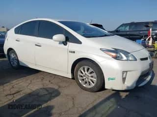 2014 Toyota Prius z VIN JTDKN3DP1E3057512, wystawiony jako IAAI lot #42976645 z przebiegiem 242 739 mil mil oraz . Historia ofert i sprzedaży dostępna na DreamBid. Obrazek 1.