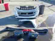 2017 Jeep Grand Cherokee SRT z VIN 1C4RJFDJ7HC600227, wystawiony jako IAAI lot #41390600 z przebiegiem 96 841 mil mil oraz . Historia ofert i sprzedaży dostępna na DreamBid. Obrazek 12.