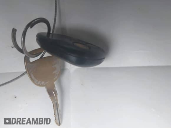 2007 Chevrolet TrailBlazer LS with VIN 1GNDT13S272263186, listed as a IAAI auction lot 43269409 with 194,143 mi miles and . Bid and sale history available at DreamBid. Image 11.