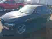 2013 BMW 3 Series 328i xDrive z VIN WBA3B3G51DNR80824, wystawiony jako IAAI lot #41902080 z przebiegiem 90 777 mil mil oraz . Historia ofert i sprzedaży dostępna na DreamBid. Obrazek 2.