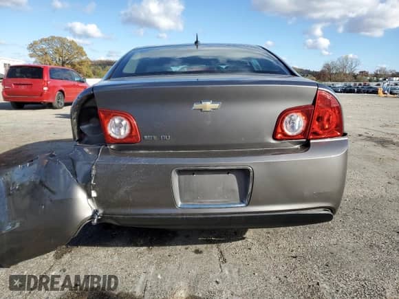 2010 Chevrolet Malibu 1LS с VIN 1G1ZB5EB6A4106545, выставлен на аукционе Copart как лот 90432025 с пробегом 169 020 миль миль и На запчасти • Non repairable. История ставок и продаж доступна на DreamBid. Изображение 6.