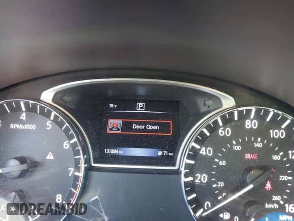 2016 Nissan Altima SV z VIN 1N4AL3AP4GC250154, wystawiony jako IAAI lot #42427546 z przebiegiem 131 884 mil mil oraz . Historia ofert i sprzedaży dostępna na DreamBid. Obrazek 7.