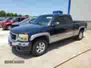 2005 GMC Sierra 1500 SLT z VIN 1GTEK19B45E174285, wystawiony jako Copart lot #59007805 z przebiegiem 166 041 mil mil oraz Szkoda całkowita • Salvage title. Historia ofert i sprzedaży dostępna na DreamBid. Obrazek 1.