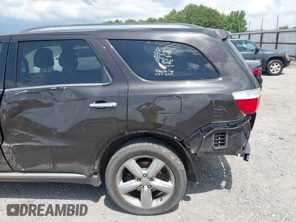 2013 Dodge Durango Citadel with VIN 1C4RDHEG3DC562477, listed as a IAAI auction lot 42645709 with 207,383 mi miles and . Bid and sale history available at DreamBid. Image 21.