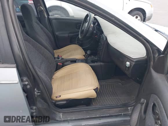 2002 Saturn SL с VIN 1G8ZH52882Z203324, выставлен на аукционе IAAI как лот 42476384 с пробегом 159 132 миль миль и . История ставок и продаж доступна на DreamBid. Изображение 5.