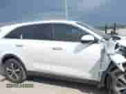 2016 Kia Sorento EX с VIN 5XYPH4A58GG096263, выставлен на аукционе IAAI как лот 42688559 с пробегом 120 922 миль миль и . История ставок и продаж доступна на DreamBid. Изображение 13.