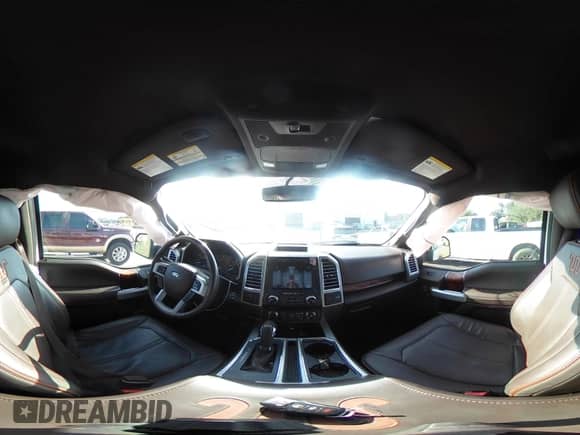 2016 Ford F-150 XLT z VIN 1FTFW1EG0GFA19269, wystawiony jako IAAI lot #42461195 z przebiegiem 124 796 mil mil oraz . Historia ofert i sprzedaży dostępna na DreamBid. Obrazek 18.