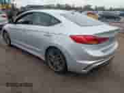 2018 Hyundai Elantra Sport с VIN KMHD04LB1JU544745, выставлен на аукционе IAAI как лот 43466010 с пробегом 219 561 миль миль и . История ставок и продаж доступна на DreamBid. Изображение 3.