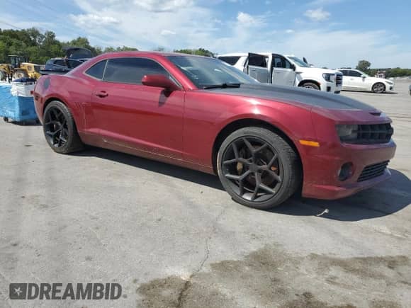 2010 Chevrolet Camaro 1SS с VIN 2G1FJ1EJ0A9179963, выставлен на аукционе Copart как лот 70378865 с пробегом 126 632 миль миль и Чистый • Clean title. История ставок и продаж доступна на DreamBid. Изображение 4.