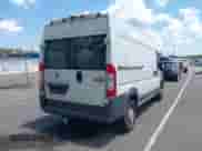 2014 Ram ProMaster Cargo с VIN 3C6TRVBG1EE121443, выставлен на аукционе IAAI как лот 42512267 с пробегом 242 669 миль миль и . История ставок и продаж доступна на DreamBid. Изображение 4.