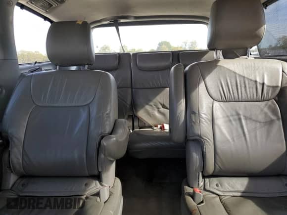 2010 Toyota Sienna XLE с VIN 5TDYK4CC9AS302637, выставлен на аукционе Copart как лот 87415075 с пробегом 229 182 миль миль и Чистый • Clean title. История ставок и продаж доступна на DreamBid. Изображение 10.