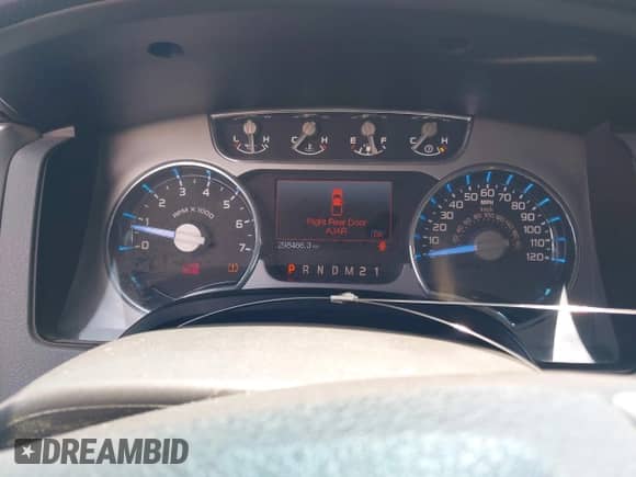 2011 Ford F-150 XL with VIN 1FTFW1EF5BFA72775, listed as a IAAI auction lot 42586396 with 298,466 mi miles and . Bid and sale history available at DreamBid. Image 7.