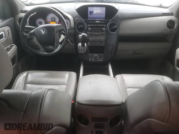 2014 Honda Pilot Touring z VIN 5FNYF4H94EB051537, wystawiony jako Copart lot #86239175 z przebiegiem 128 827 mil mil oraz Czysty tytuł • Clean title. Historia ofert i sprzedaży dostępna na DreamBid. Obrazek 8.