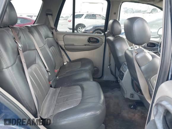 2004 Chevrolet TrailBlazer LS with VIN 1GNDT13S342295284, listed as a IAAI auction lot 42576553 with 160,262 mi miles and . Bid and sale history available at DreamBid. Image 8.