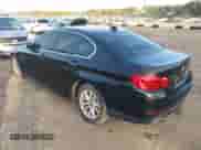 2015 BMW 5 Series 528i xDrive z VIN WBA5A7C51FD627226, wystawiony jako IAAI lot #43389818 z przebiegiem Nie podano mil oraz . Historia ofert i sprzedaży dostępna na DreamBid. Obrazek 3.