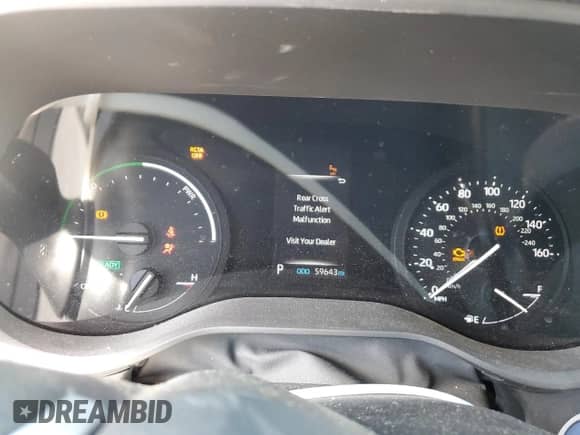 2021 Toyota Sienna LE with VIN 5TDBSKFC6MS030462, listed as a Copart auction lot 83844405 with 59,643 mi miles and Salvage title. Bid and sale history available at DreamBid. Image 9.