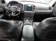 2021 Chrysler 300 Touring с VIN 2C3CCAAG0MH567000, выставлен на аукционе Copart как лот 65506825 с пробегом 103 781 миль миль и Списание • Salvage title. История ставок и продаж доступна на DreamBid. Изображение 8.