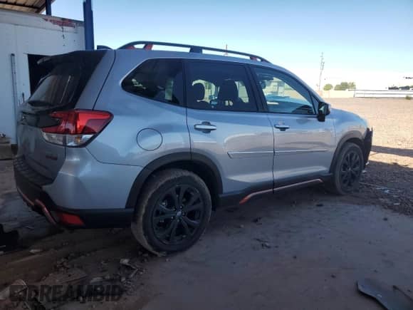 2024 Subaru Forester Special Sports z VIN JF2SKAGC3RH431313, wystawiony jako Copart lot #85201205 z przebiegiem 15 445 mil mil oraz Szkoda całkowita • Salvage title. Historia ofert i sprzedaży dostępna na DreamBid. Obrazek 3.