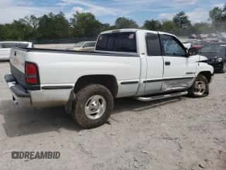 1998 Dodge 1500 с VIN 3B7HC13Z0WG224352, выставлен на аукционе Copart как лот 70655734 с пробегом 231 762 миль миль и Чистый • Clean title. История ставок и продаж доступна на DreamBid. Изображение 3.