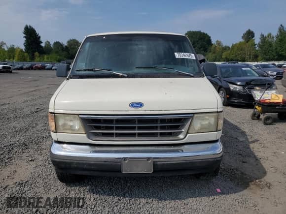 1993 Ford Econoline Cargo with VIN 1FBJS31G7PHA81025, listed as a Copart auction lot 70342975 with Not provided miles and Salvage title. Bid and sale history available at DreamBid. Image 5.