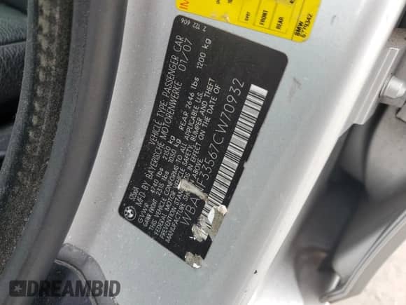 2007 BMW 5 Series z VIN WBANF33567CW70932, wystawiony jako Copart lot #47114945 z przebiegiem 193 522 mil mil oraz Szkoda całkowita • Salvage title. Historia ofert i sprzedaży dostępna na DreamBid. Obrazek 12.