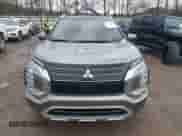 2023 Mitsubishi Outlander SEL z VIN JA4J4VA87PZ044314, wystawiony jako IAAI lot #41259803 z przebiegiem 31 927 mil mil oraz . Historia ofert i sprzedaży dostępna na DreamBid. Obrazek 12.